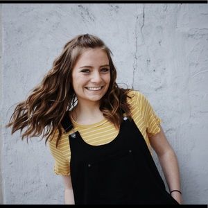 Meet your Posher, Cori